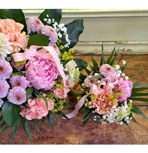 Hempeä äiti-lapsi-kimppu kuva