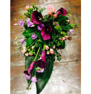 Calla, kvistros och eustoma  image