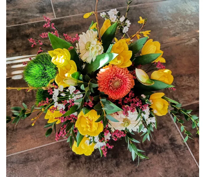 Iloinen pääsiäinen  kuva