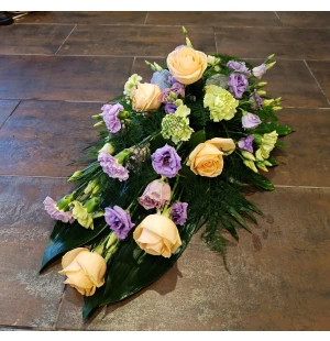 Ruusu, eustoma ja neilikka kuva