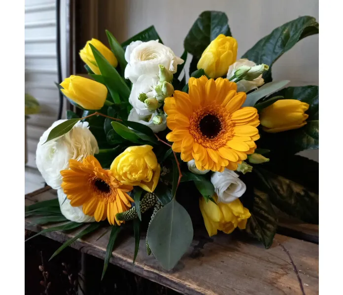 Kelta-valkoinen pääsiäinen kuva